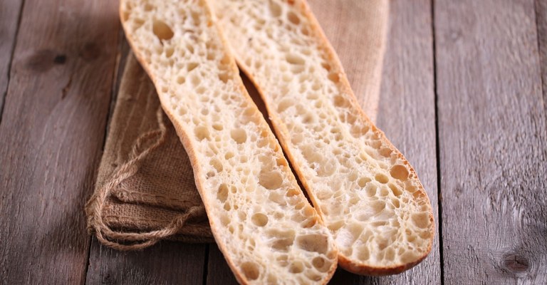 <span>Аморе <strong>Р Італія</strong></span>
<span/>