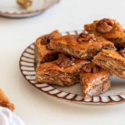 Пахлава горіхова