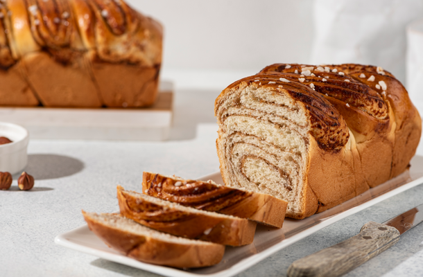 Sweet bread з горіховою начинкою