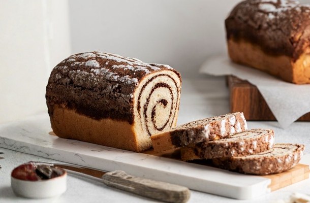 Sweet bread з шоколадною начинкою